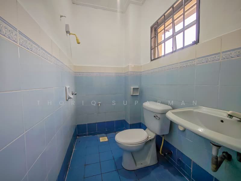 Bandar Bukit Puchong untuk Untuk Dijual - RM 600,000, Feb 2026 - Bathroom - PropertyGuru.com.my