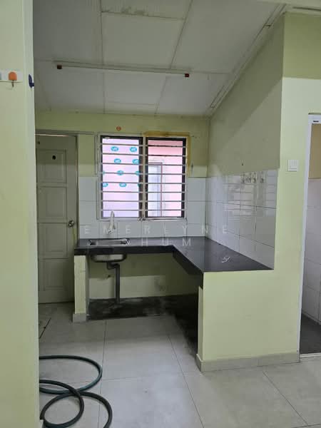 PJS 10 untuk Untuk Disewa - RM 1,700 /bulan, Feb 2026 - Kitchen - PropertyGuru.com.my