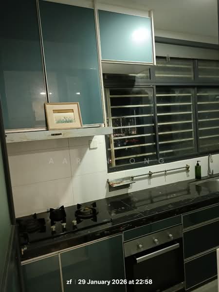 KL Traders Square untuk Untuk Disewa - RM 2,300 /bulan, Feb 2026 - Kitchen - PropertyGuru.com.my