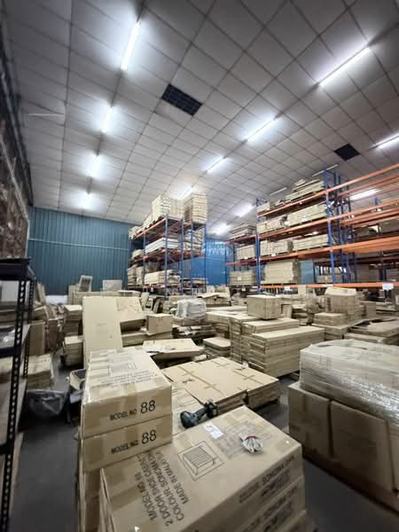 Kolombong Warehouse untuk Untuk Disewa - RM 36,000 /bulan, Feb 2026 - PropertyGuru.com.my