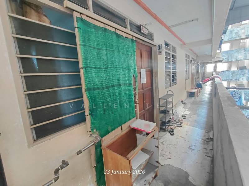 Apartment for Sale at Mutiara Perdana 2 - Vallen Teo - Corridor - PropertyGuru.com.my