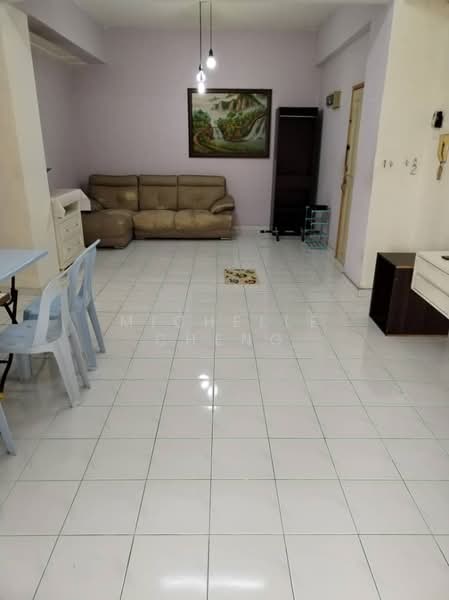 Service Residence for Sale at Emerald 9 - MICHELLE CHENG - Living Room - PropertyGuru.com.my