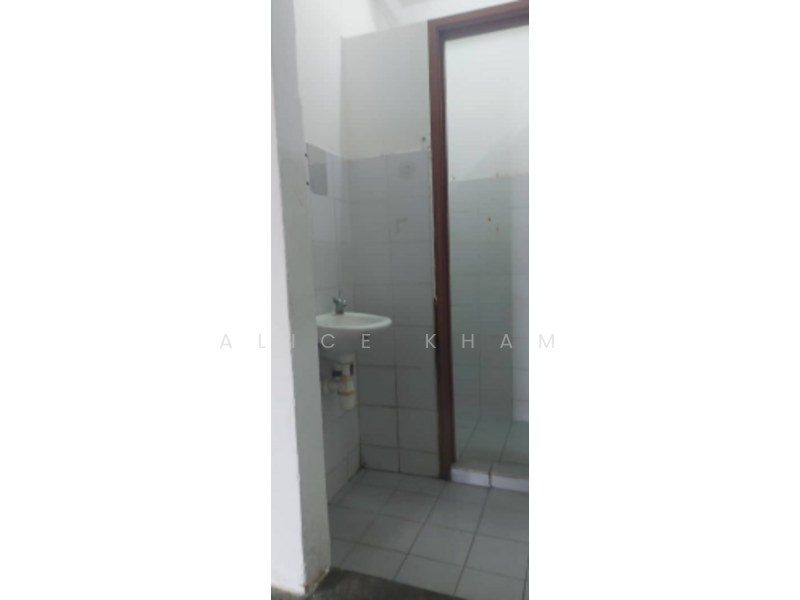 Apartment for Rent at Seri Mutiara - Alice Kham - Bathroom - PropertyGuru.com.my