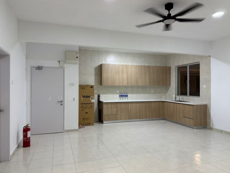 Residensi Adelia 4 untuk Untuk Disewa - RM 1,500 /bulan, Feb 2026 - Kitchen - PropertyGuru.com.my