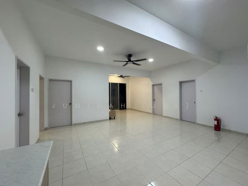 Residensi Adelia 4 untuk Untuk Disewa - RM 1,500 /bulan, Feb 2026 - Living Room - PropertyGuru.com.my