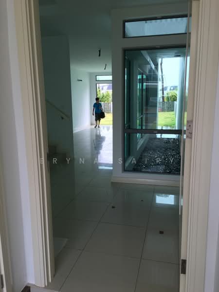 2-storey Terraced House for Rent in Setia Eco Glades (Cyberjaya) - Eryna Sairy - Entrance - PropertyGuru.com.my