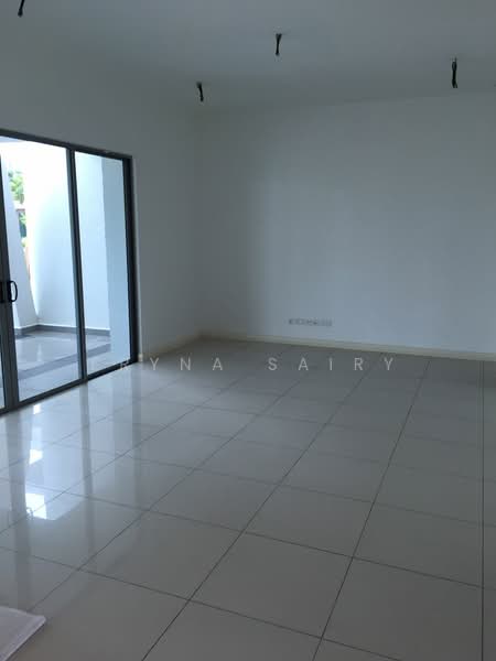2-storey Terraced House for Rent in Setia Eco Glades (Cyberjaya) - Eryna Sairy - Living Room - PropertyGuru.com.my