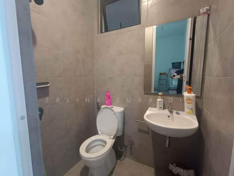 Semi-Detached House for Sale in Elmina (Shah Alam) - Zalina Zubaidi - Bathroom - PropertyGuru.com.my