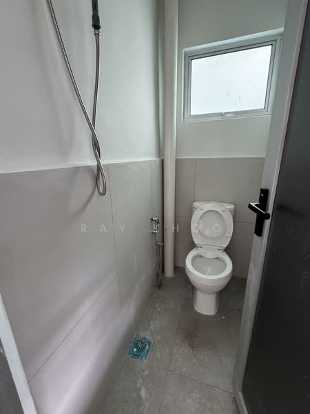 Shop for Sale in Taman Midah (Cheras) - Ray Khoo - Bathroom - PropertyGuru.com.my