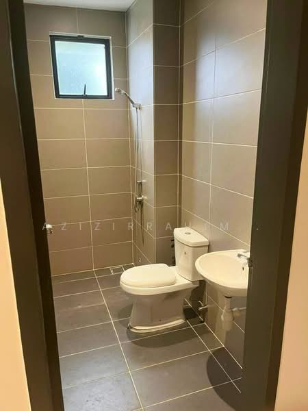 Semi-Detached House for Rent in Sepang (Selangor) - Azizirrahim . - Bathroom - PropertyGuru.com.my