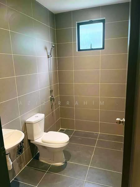 Semi-Detached House for Rent in Sepang (Selangor) - Azizirrahim . - Bathroom - PropertyGuru.com.my
