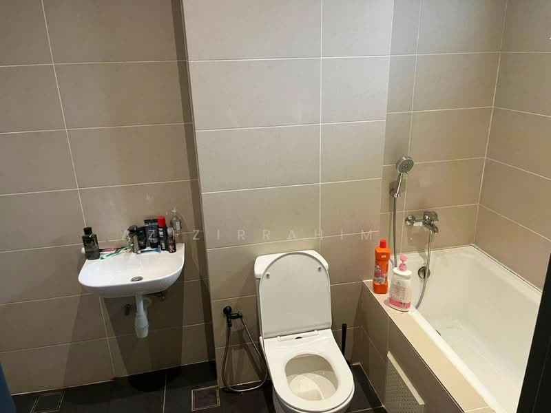 Semi-Detached House for Rent in Sepang (Selangor) - Azizirrahim . - Bathroom - PropertyGuru.com.my