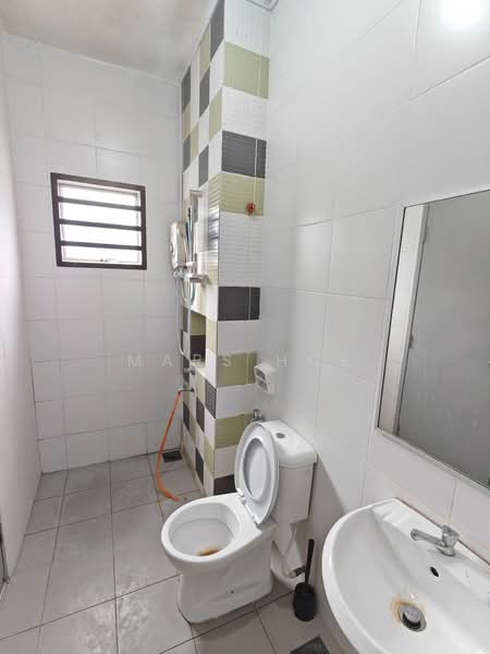 Nusa Idaman Nusas Idamans untuk Untuk Dijual - RM 838,000, Apr 2026 - Bathroom - PropertyGuru.com.my