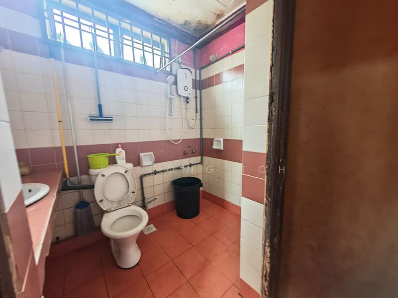 Mount Austin Mounts Austins untuk Untuk Dijual - RM 780,000, Feb 2026 - Bathroom - PropertyGuru.com.my