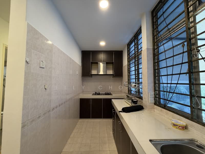 Townhouse for Rent in Cheras (Kuala Lumpur) - Elly Chong - Kitchen - PropertyGuru.com.my