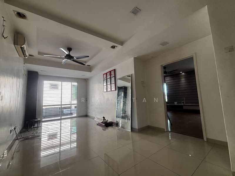 Semi-Detached House for Sale in Taman Sri Andalas (Klang) - Areen Tan - Living Room - PropertyGuru.com.my