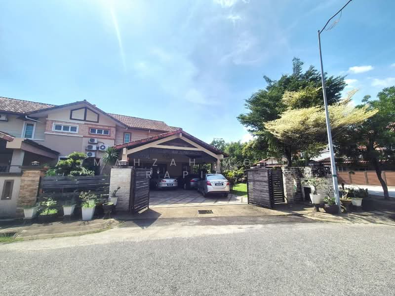 Semi-Detached House for Sale in Bandar Tun Hussein Onn (Cheras) - Mahzah Mohd Rapiee - Exterior - PropertyGuru.com.my