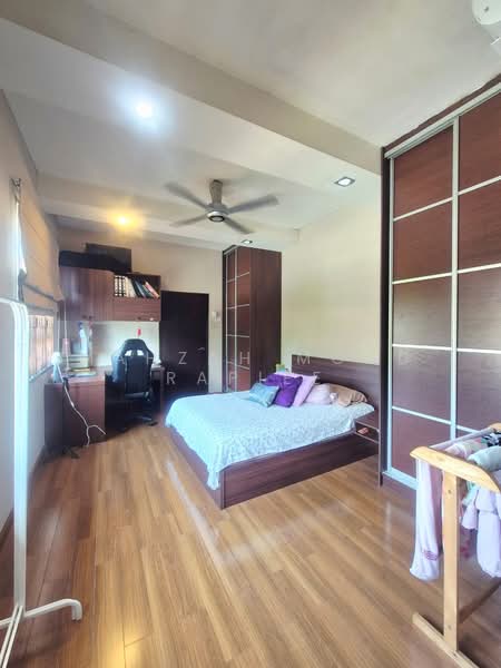 Semi-Detached House for Sale in Bandar Tun Hussein Onn (Cheras) - Mahzah Mohd Rapiee - Bedroom - PropertyGuru.com.my