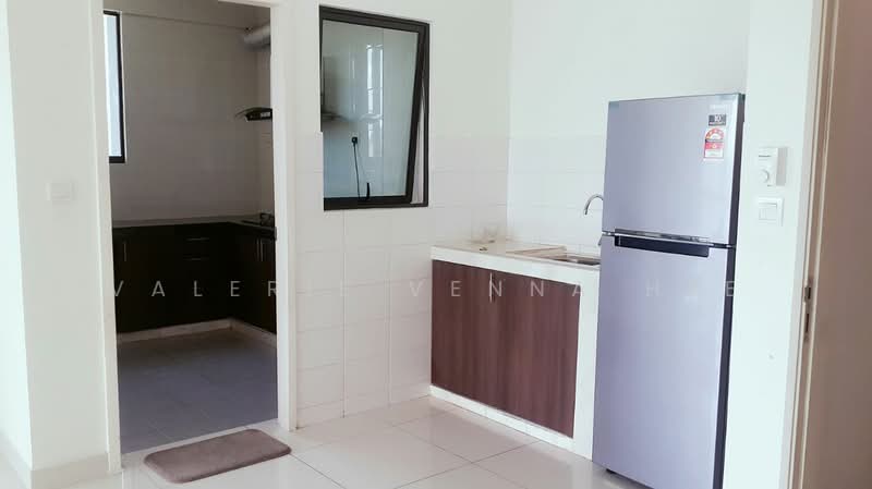 Kondominium untuk Dijual di The Z Residence - Valerie Venna Hee - Kitchen - PropertyGuru.com.my