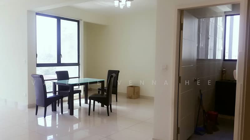 Kondominium untuk Dijual di The Z Residence - Valerie Venna Hee - Living Room - PropertyGuru.com.my