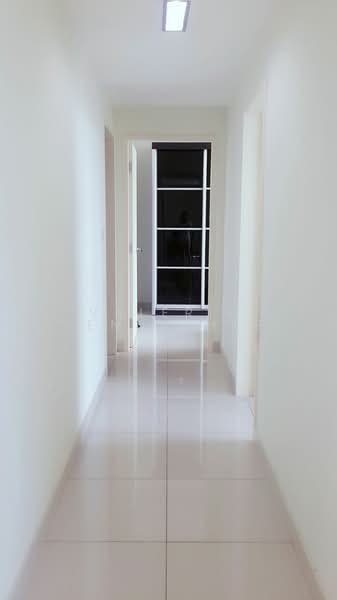 Kondominium untuk Dijual di The Z Residence - Valerie Venna Hee - Corridor - PropertyGuru.com.my