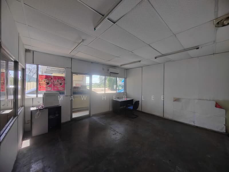 Semi-D Factory for Rent in Kawasan Perindustrian Prai (Perai) - Maw Her Lee - Interior - PropertyGuru.com.my