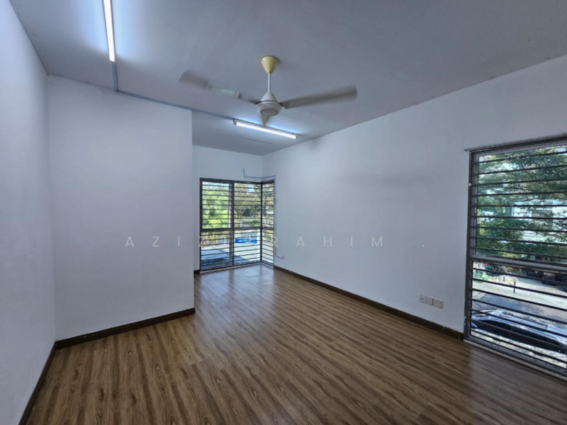 Presint 11 untuk Untuk Dijual - RM 990,000, Mac 2026 - Living Room - PropertyGuru.com.my