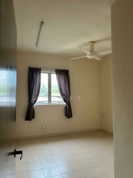Condominium for Sale at Aman Heights Condominium - Jaguar . - Interior - PropertyGuru.com.my