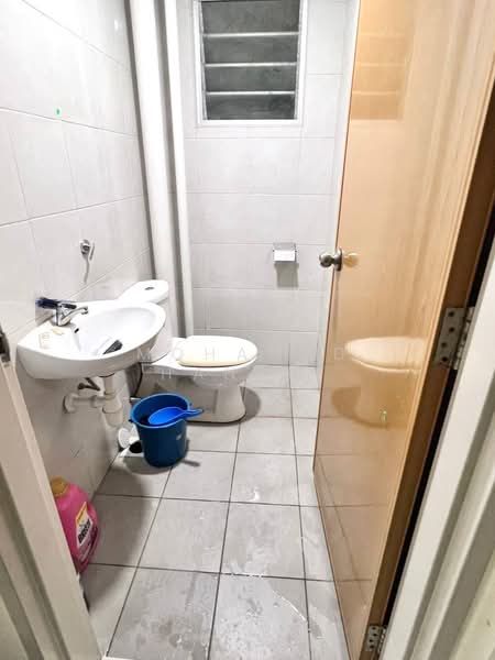 Apartment for Sale at Residensi Medan - Mohamad Hanafi - Bathroom - PropertyGuru.com.my