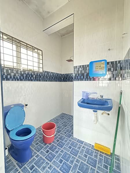 TAMAN MERDEKA untuk Untuk Dijual - RM 350,000, Feb 2026 - Bathroom - PropertyGuru.com.my