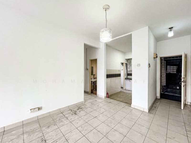 Apartment for Sale at Apartment Alunan Bayu - Mohamad Hanafi - Living Room - PropertyGuru.com.my