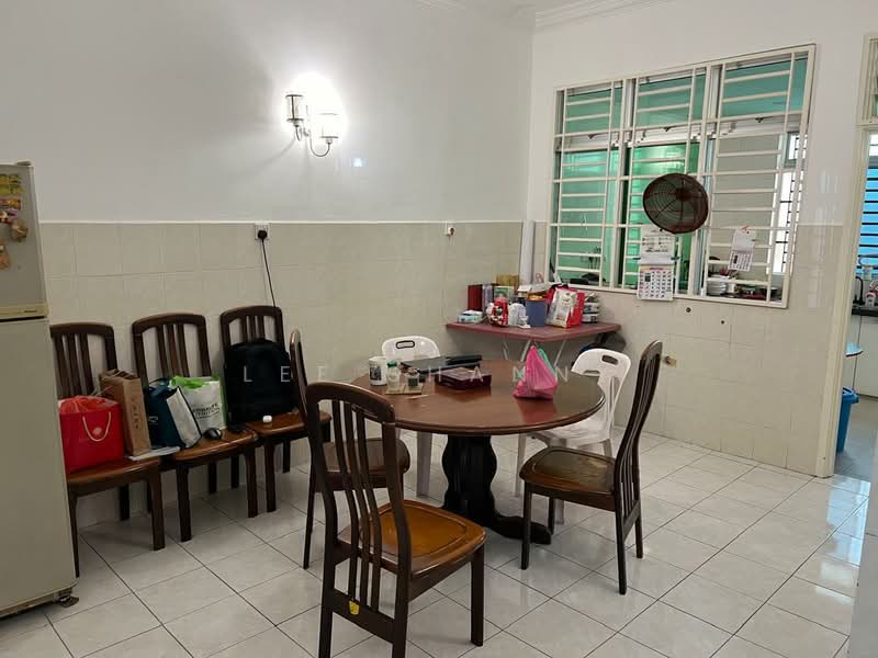 Semi-Detached House for Sale in Taman Cendana (Juru) - Lee Shanny - Dining Room - PropertyGuru.com.my