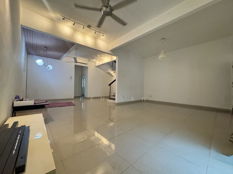 Rumah Teres 2-Tingkat untuk Dijual di Taman Serdang Utama (Seri Kembangan) - KEN TAN - PropertyGuru.com.my