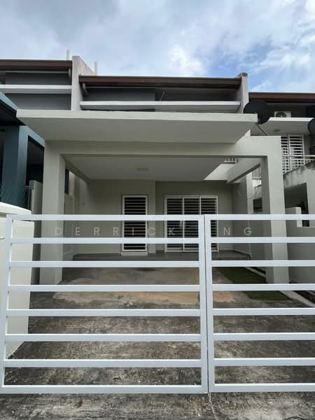 2-storey Terraced House for Sale in Seksyen U17 (Shah Alam) - Derrick Ang - Exterior - PropertyGuru.com.my