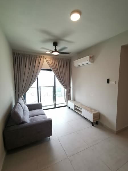 Service Residence for Rent at Majestic Maxim - Olivia Ng - Living Room - PropertyGuru.com.my