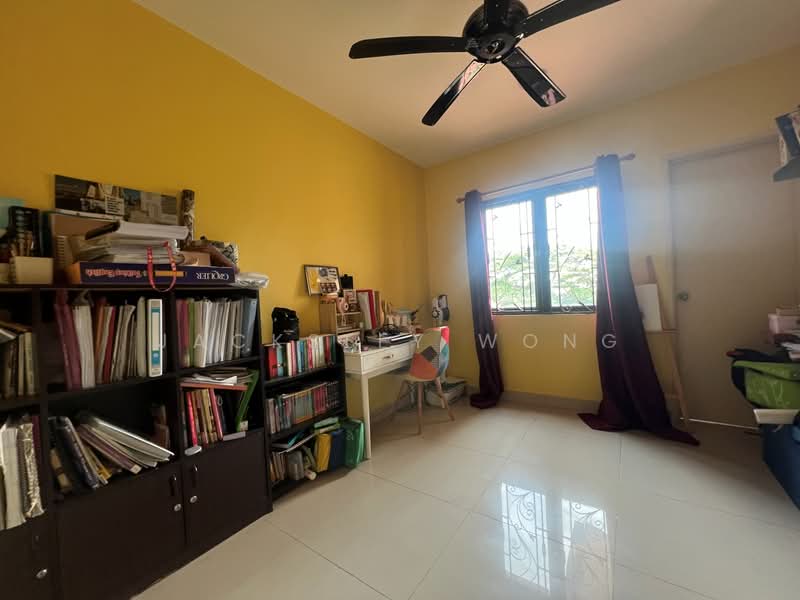 3-storey Terraced House for Sale in Balakong (Selangor) - Jacksley Wong - Study - PropertyGuru.com.my