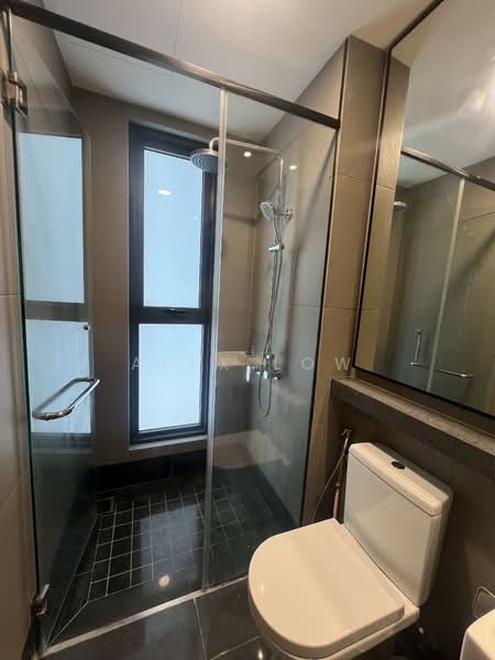 Service Residence for Rent at Bloomsvale Menara Vista Petaling - Alex Low - Bathroom - PropertyGuru.com.my
