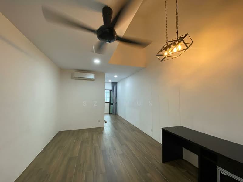 2-storey Terraced House for Sale in Laman Glenmarie (Shah Alam) - Sze Mun - Interior - PropertyGuru.com.my