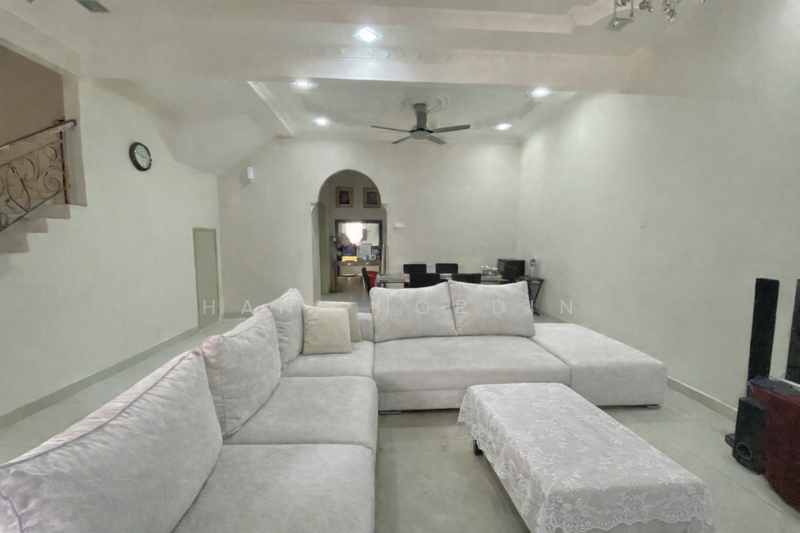 Bandar Baru Bangi, Seksyen 7 untuk Untuk Dijual - RM 610,000, Feb 2026 - Living Room - PropertyGuru.com.my