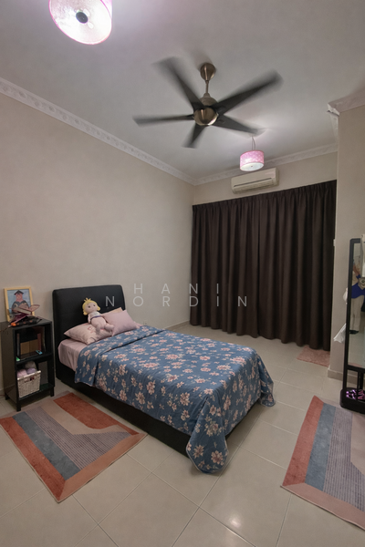Bandar Baru Bangi, Seksyen 7 untuk Untuk Dijual - RM 610,000, Feb 2026 - Bedroom - PropertyGuru.com.my