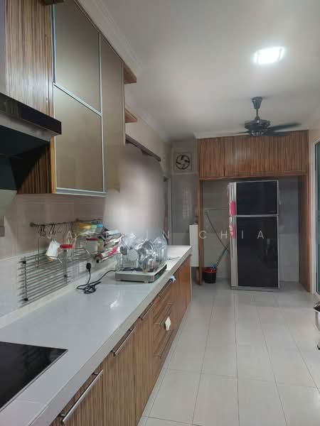 2.5-storey Terraced House for Sale in Laman Rimbunan (Kepong) - Jasemin Chia - Kitchen - PropertyGuru.com.my