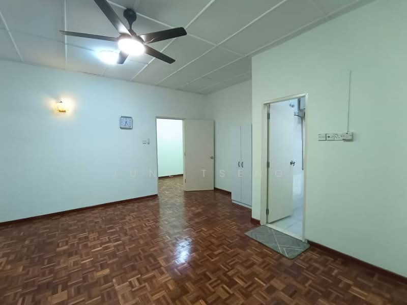 2-storey Terraced House for Rent in Permas Jaya (Johor Bahru) - June Tseng - PropertyGuru.com.my