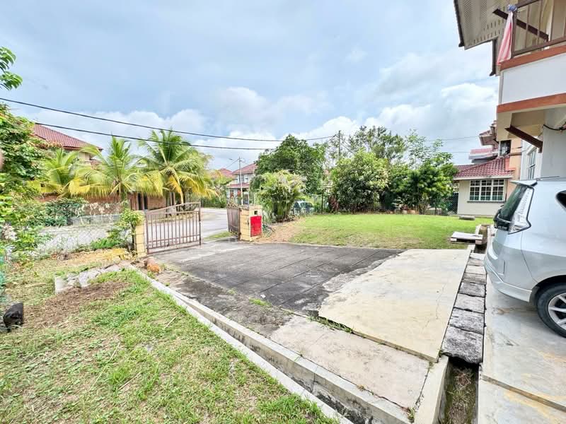 Bungalow for Sale in Nilai (Negeri Sembilan) - Mohd Faizal - Exterior - PropertyGuru.com.my