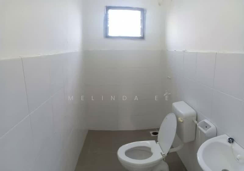 Taman Scientex Pasir Gudang untuk Untuk Dijual - RM 325,000, Mac 2026 - Bathroom - PropertyGuru.com.my