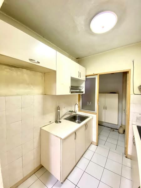 Impian Apartment untuk Untuk Dijual - RM 240,000, Feb 2026 - Kitchen - PropertyGuru.com.my