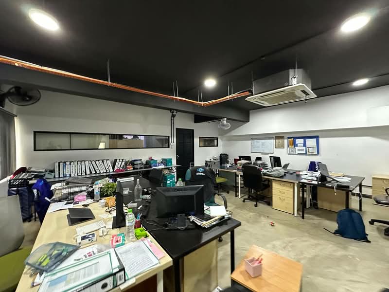 Shop for Sale in Ampang (Selangor) - Mohd Faizal - Interior - PropertyGuru.com.my