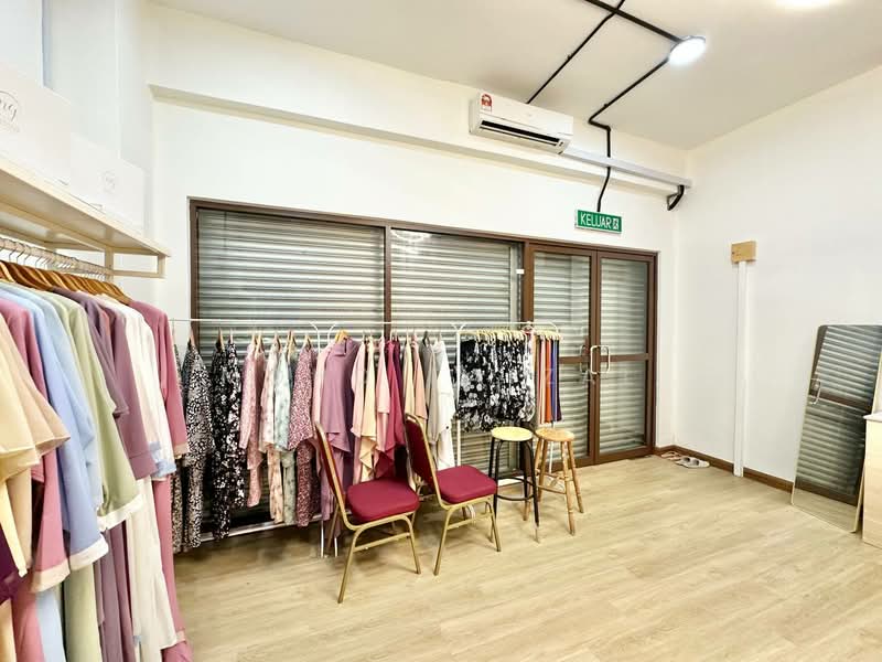 Shop for Sale in Ampang (Selangor) - Mohd Faizal - Interior - PropertyGuru.com.my