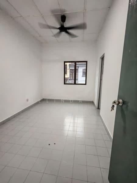 2-storey Terraced House for Sale in Taman Desa Cemerlang (Ulu Tiram) - Melinda Ee - PropertyGuru.com.my