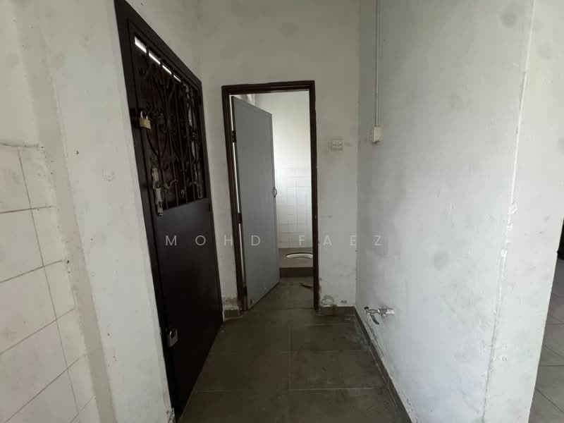 2-storey Terraced House for Sale in Taman Mawar (Pasir Gudang) - Mohd Faez - Entrance - PropertyGuru.com.my
