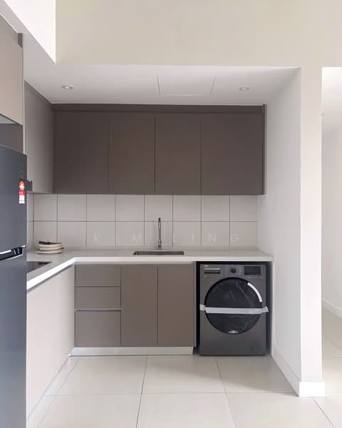 Service Residence for Rent at Maya Ara Residences - Kim Ling - Kitchen - PropertyGuru.com.my